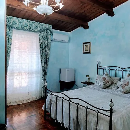 Nocleg ze śniadaniem Santa Barbara 3*