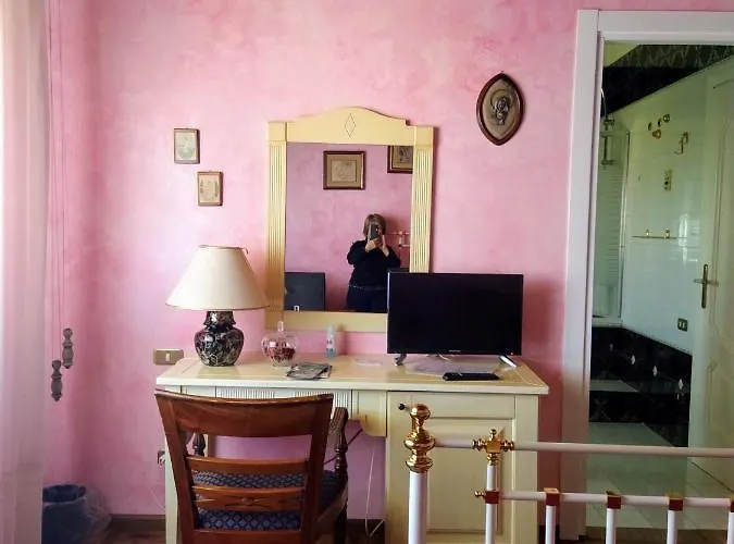 Santa Barbara Iglesias