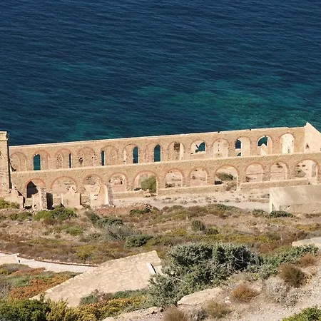 לינה וארוחת בוקר Santa Barbara איגלסיאס